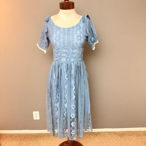 Kaimilan NWT Elegant Blue Embroidered Lace Midi Dress  Sz 4 Easter